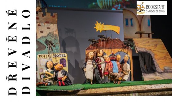DŘEVĚNÉ DIVADLO