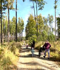 Památník posledního_vlka_výlet_s_dětmi2023_cesta