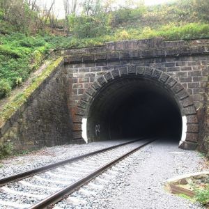 Železniční tunely na trati Brno - Hrušovany n. J. (od 30 km)