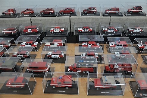 VÝSTAVA MODELŮ HASIČSKÉ A ZÁCHRANÁŘSKÉ TECHNIKY